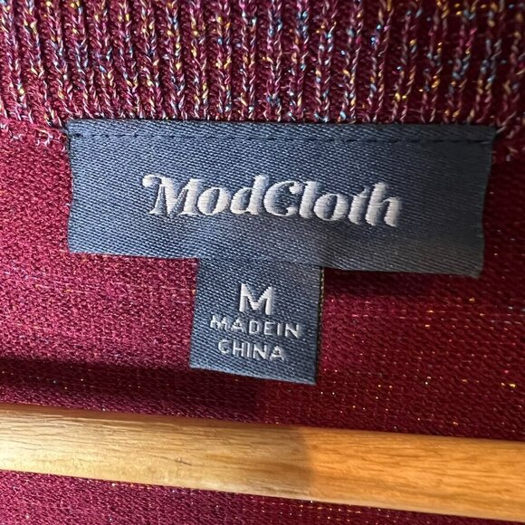 ModCloth Cardigan Womens Size Medium Burgundy Metallic Button Down Sweater - Picture 2 of 16